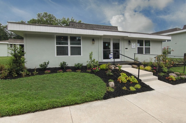 Woodlea Oaks