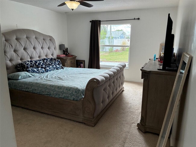 Photo - 602 SW Kenyoun St