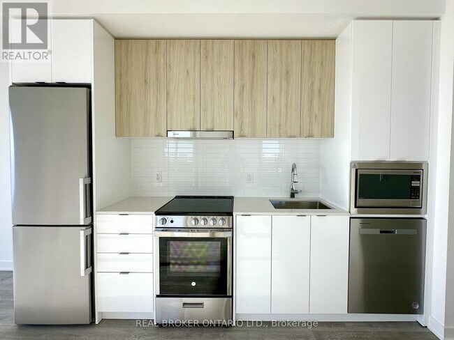 Photo - 30 Upper Mall Wy Unité 1902A