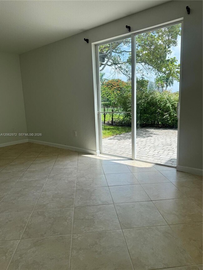 Photo - 3064 SE 1st Dr