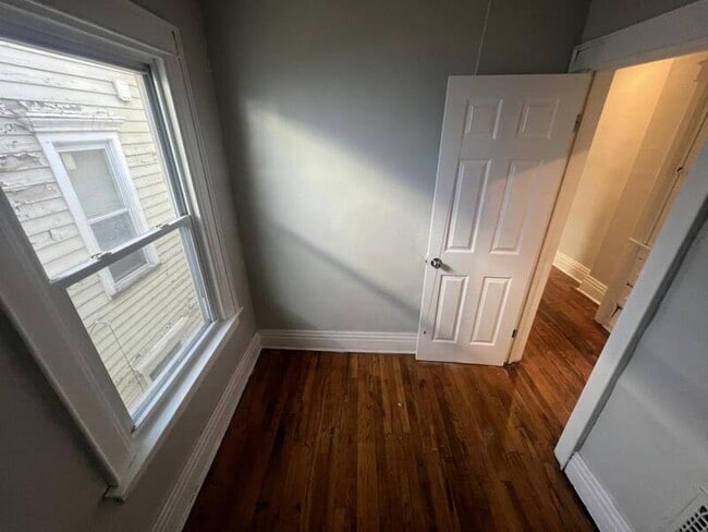 Photo - 65 Woodlawn St