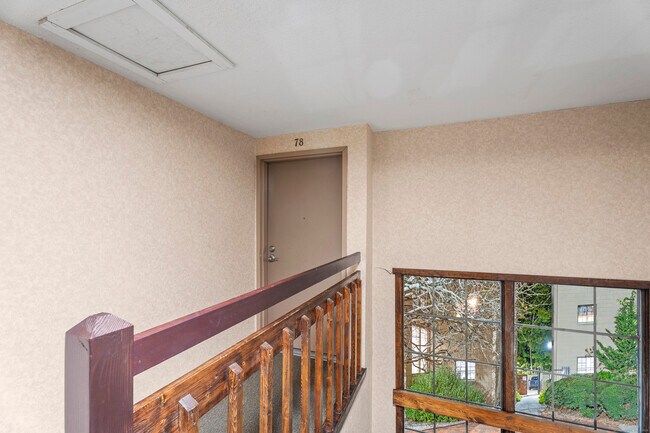 Photo - 42 N Main St