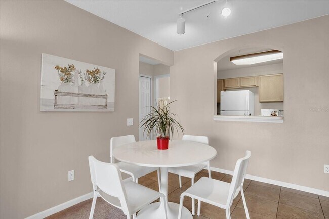 Photo - 3960 Southpointe Dr Unidad 533
