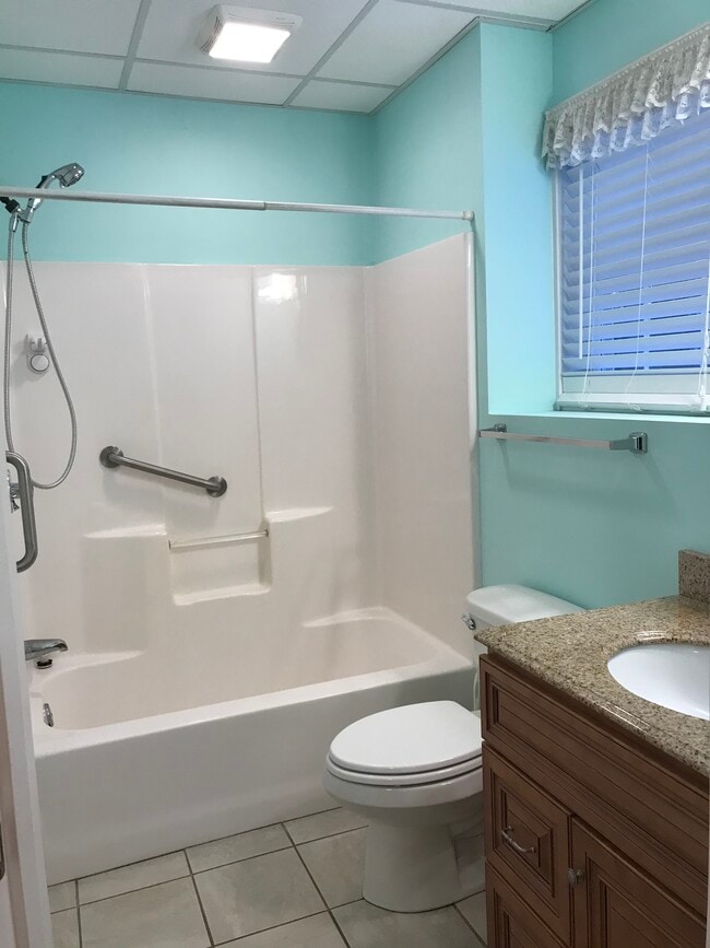 Photo - 5 Emma Way Unidad 5 Emma Way