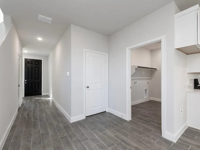 Photo - 1820 Acosta Dr