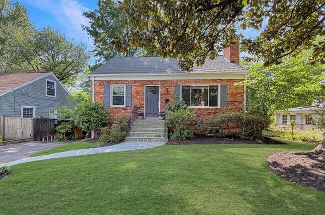 Photo - 2826 W George Mason Rd