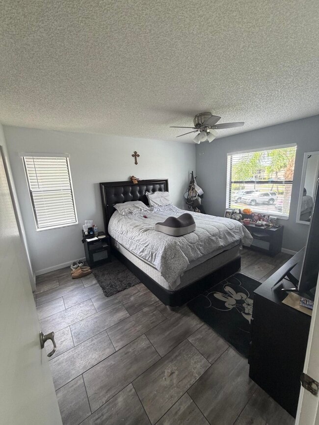 Photo - 7161 Golf Colony Ct Unidad 201