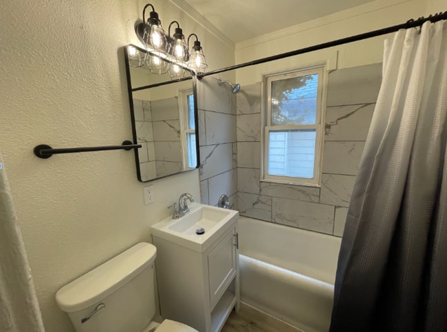 Photo - 3158 N 39th St Unit 3160 N 39th St