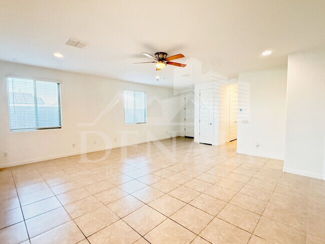 Photo - 11682 N 188th Dr