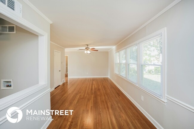 Photo - 4045 Faronia Dr