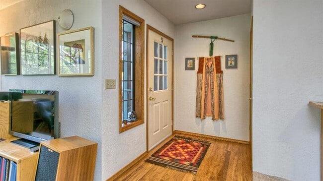 Photo - Serene 3 bed/2 bath home in beautiful garden setting | Available June