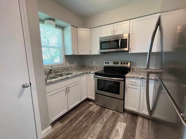 Photo - Close to Elementary School