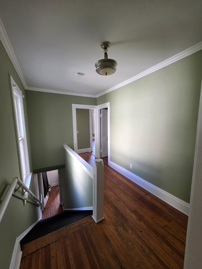Photo - 519 Swan St