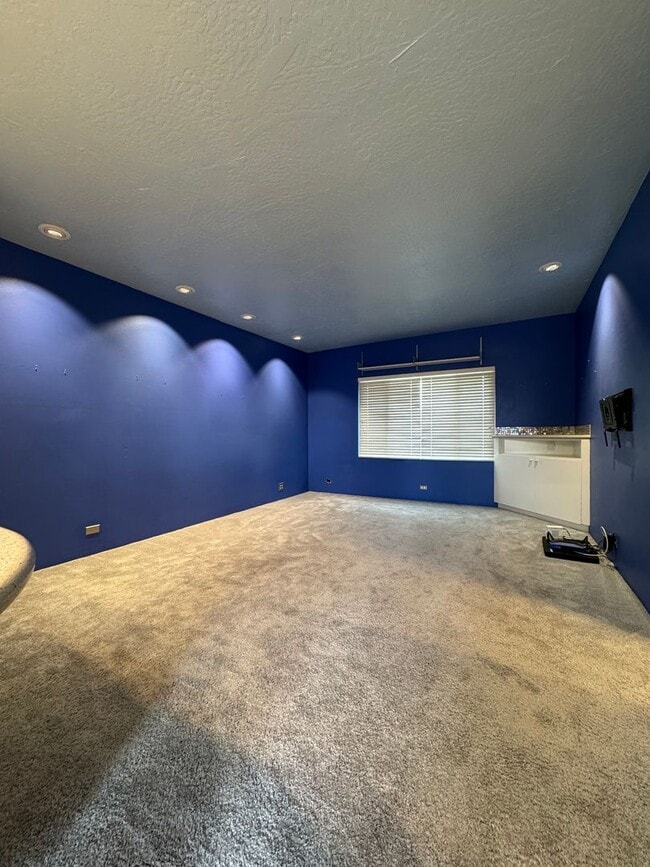 Photo - 445 Washington Blvd Unit 8