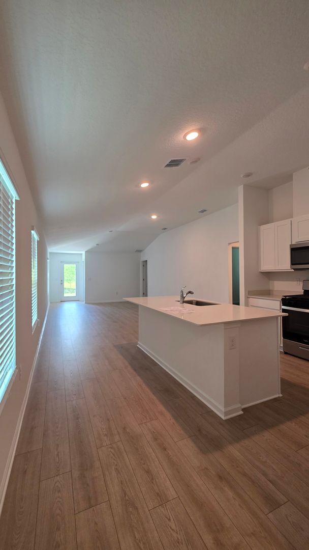 868 Grand Reserve Dr