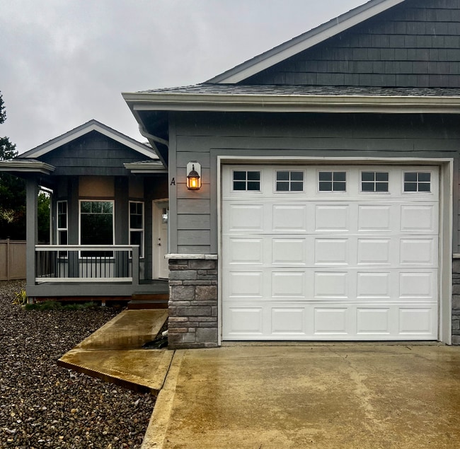 Photo - 531 Sunset Ave NE Unidad A