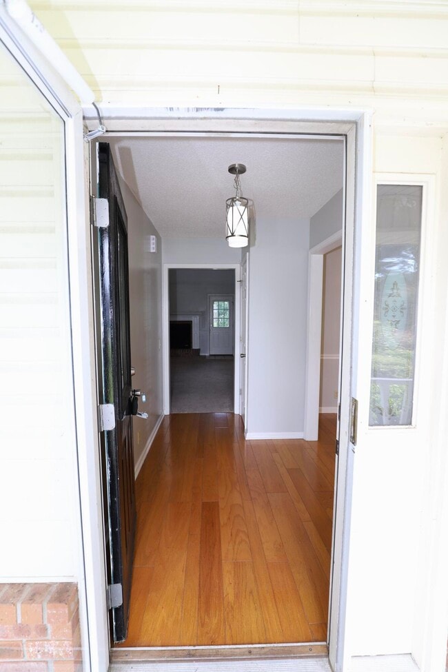 Photo - 1450 Morris Way Dr