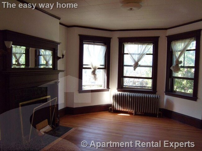 Photo - 79 College Ave Unit #2