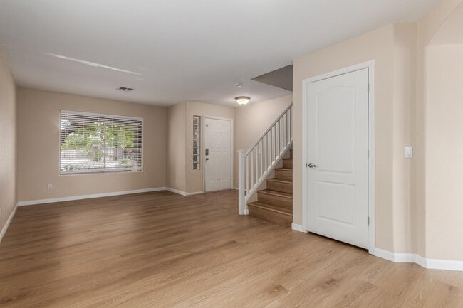 Photo - 42556 W Anne Ln