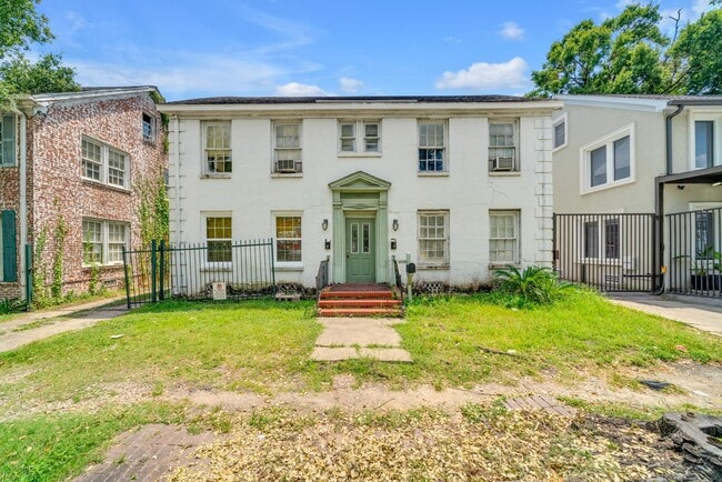 Building Photo - 1947 Richmond Ave. Rental