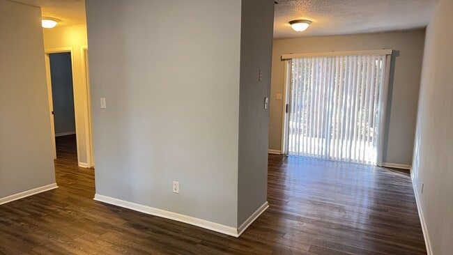 Photo - Cozy Two Bedroom Duplex on South End HHI