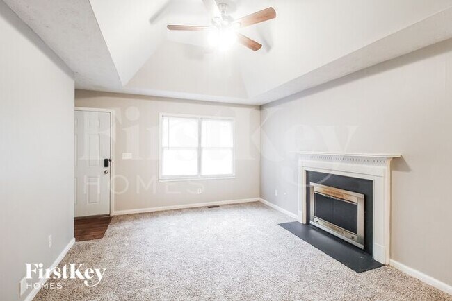 Photo - 262 Kesler Ct