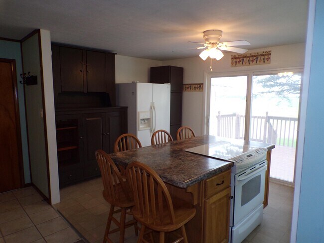 Photo - 14780 Lickley Rd