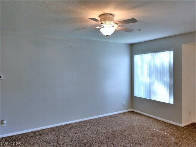 2101 Blue Breeze Dr Unidad 205