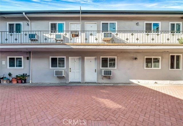 Photo - 6735 Elmer Ave Unidad 9