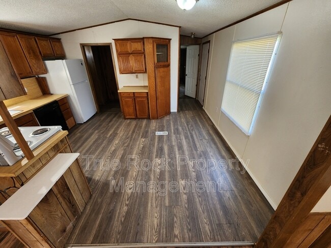 Photo - 10916 County Rd 1515