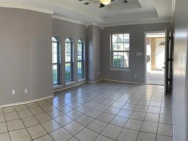 Building Photo - 3708 W Sarah Evans St