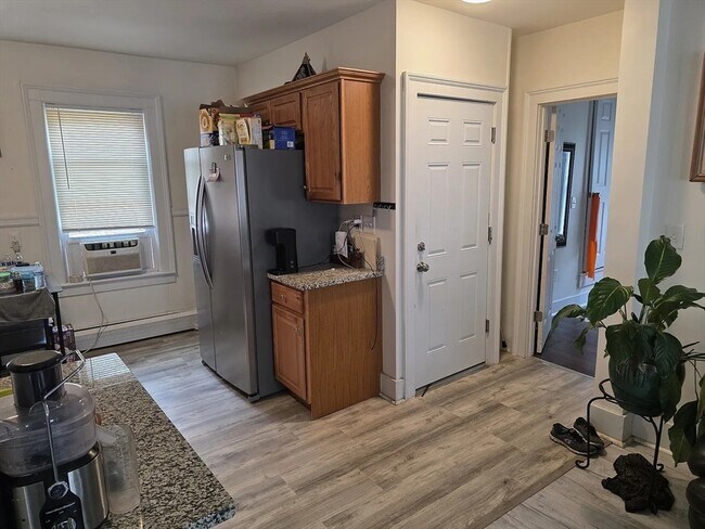 Photo - 1081 Lawrence St Unit 2