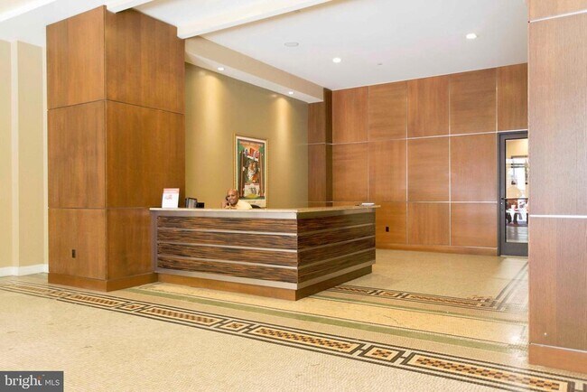 Photo - 1229 Chestnut St Unit 1409