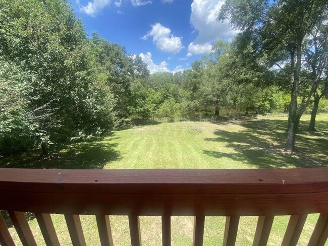 Photo - 269 Wood Fern Dr