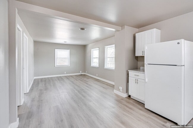 Photo - 1001 Main Ave Unit 1001 1/2