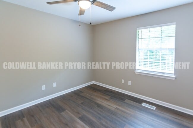 Photo - 5722 Moody Sawyer Rd