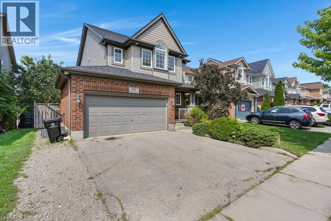 Photo - 76 Renner Dr