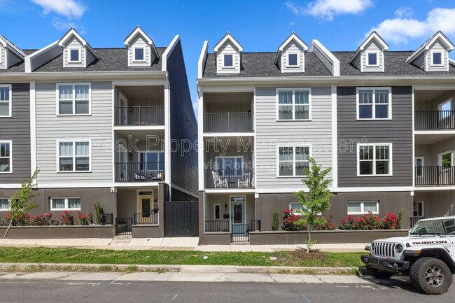 Photo - 3120 N Street