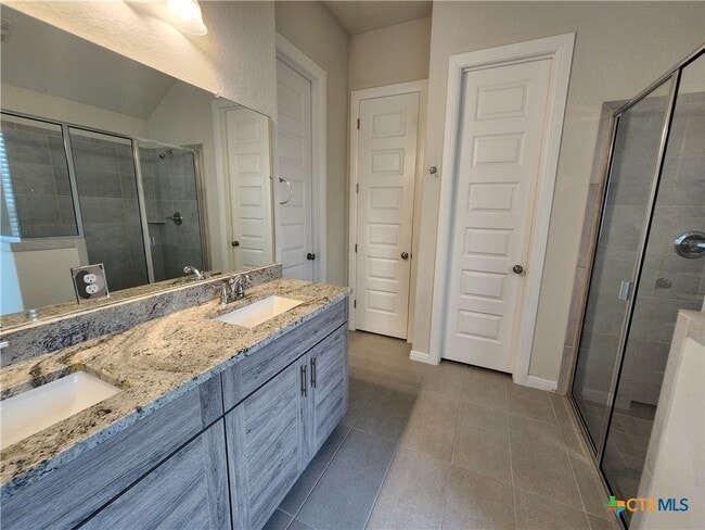 Photo - 2209 Hoja Ave