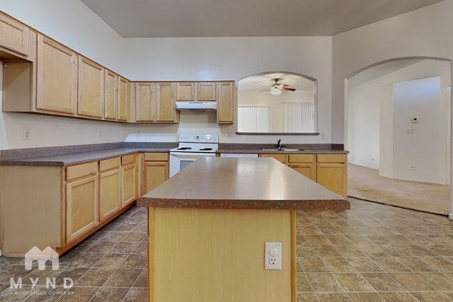 Photo - 21627 N 89th Dr