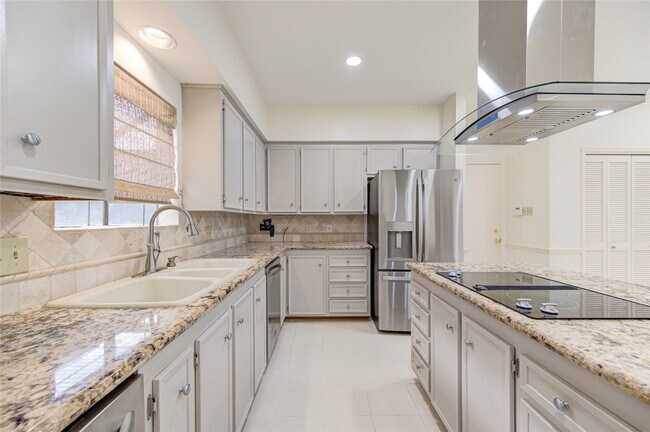 Photo - 12307 Rocky Knoll Dr