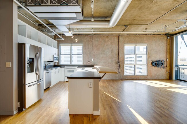 Photo - 2000 Arapahoe St Unit 1130