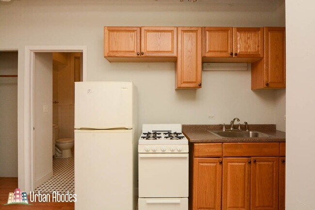 Photo - 2836 N Burling St Unit M03B