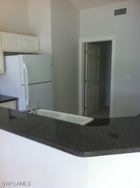 Building Photo - 1401 SW 1st Pl Rental