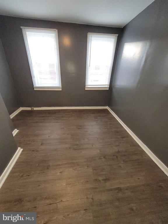 Photo - 505 Archer St