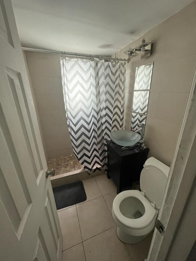 1555 Pennsylvania Ave Unit 10