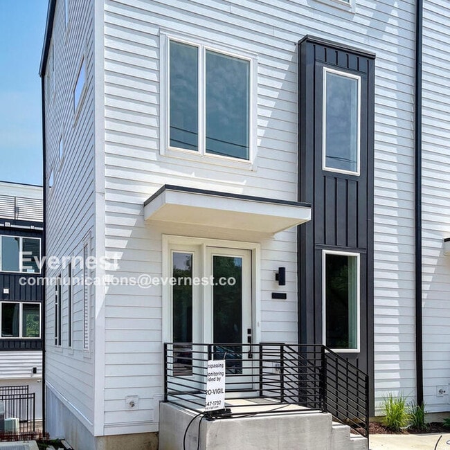 Photo - 2206 Buena Vista Pike Townhome