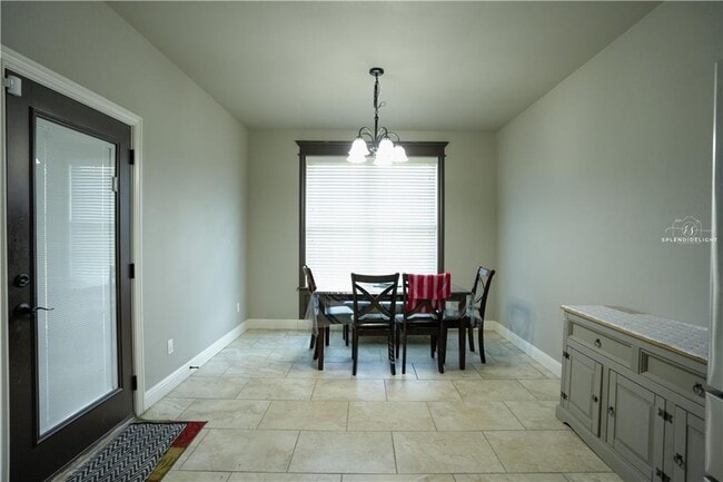 Photo - 2501 SW Tupelo Ave