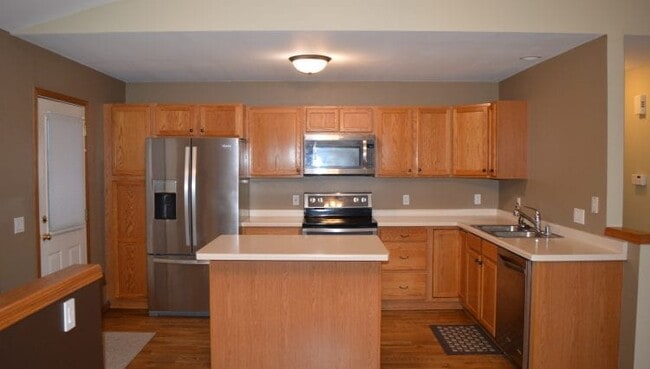 Photo - 5 Fleischman Cir