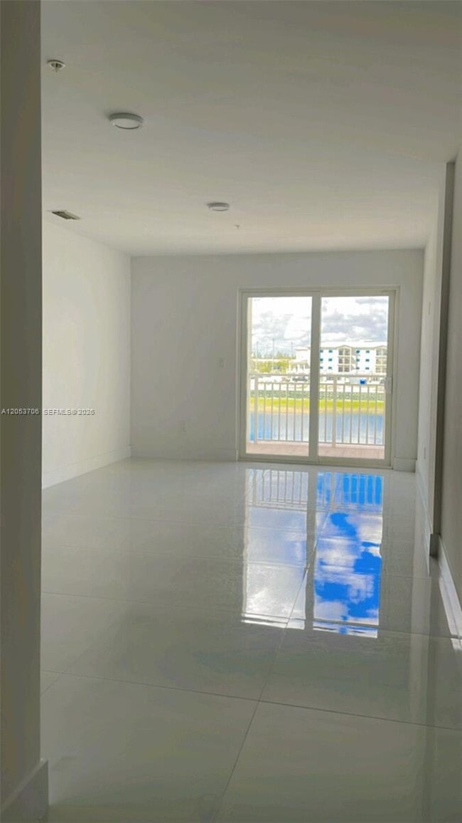 Photo - 10950 NW 82nd St Unit 422